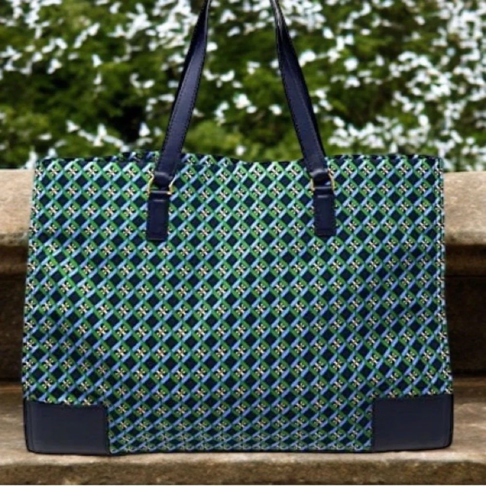 Tory Burch Women's Ella Nylon Printed Tote Navy Multi Geo Logo Bag - Picture 3 of 6